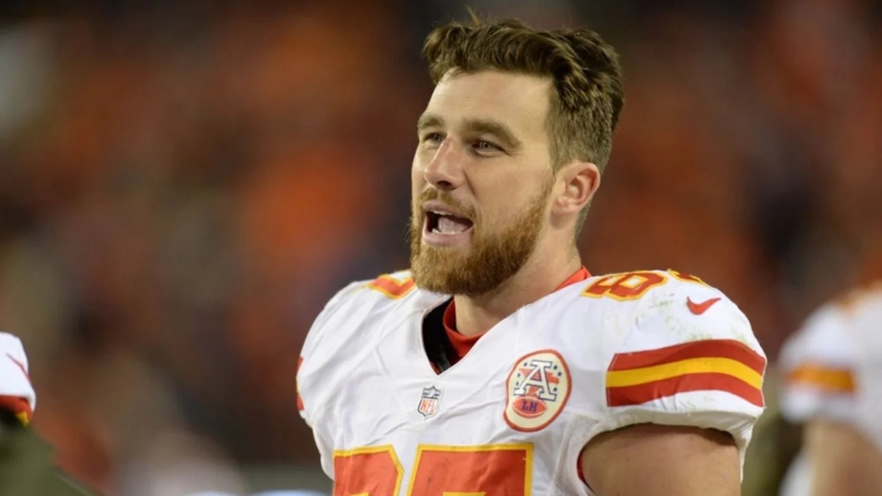 NFL News: Secret Service Jokingly Threatened To Tase NFL Star Travis Kelce During White House Visit