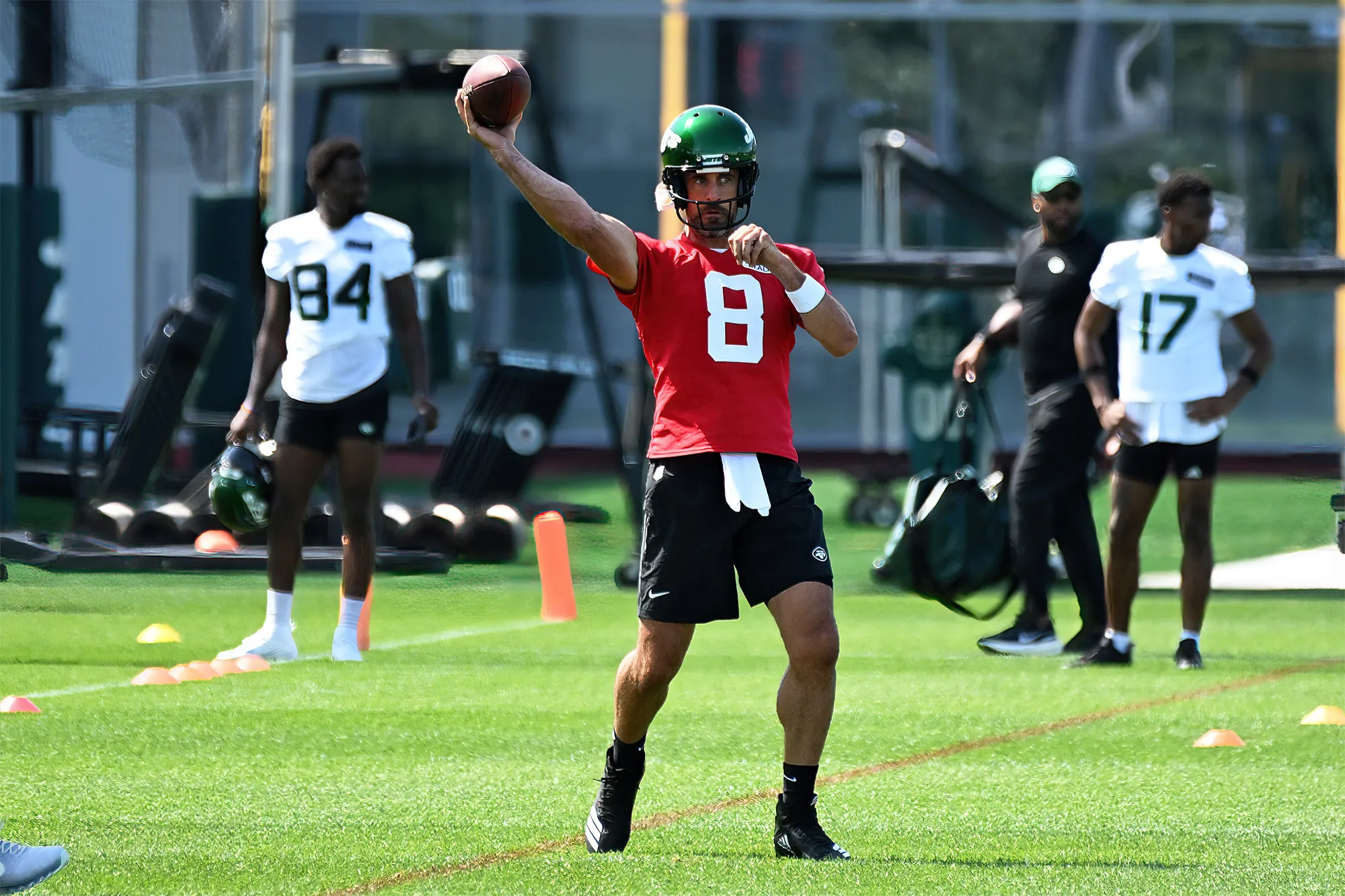  Tyler Conklin Shines at Jets Camp: High Hopes with Aaron Rodgers in Contract Year