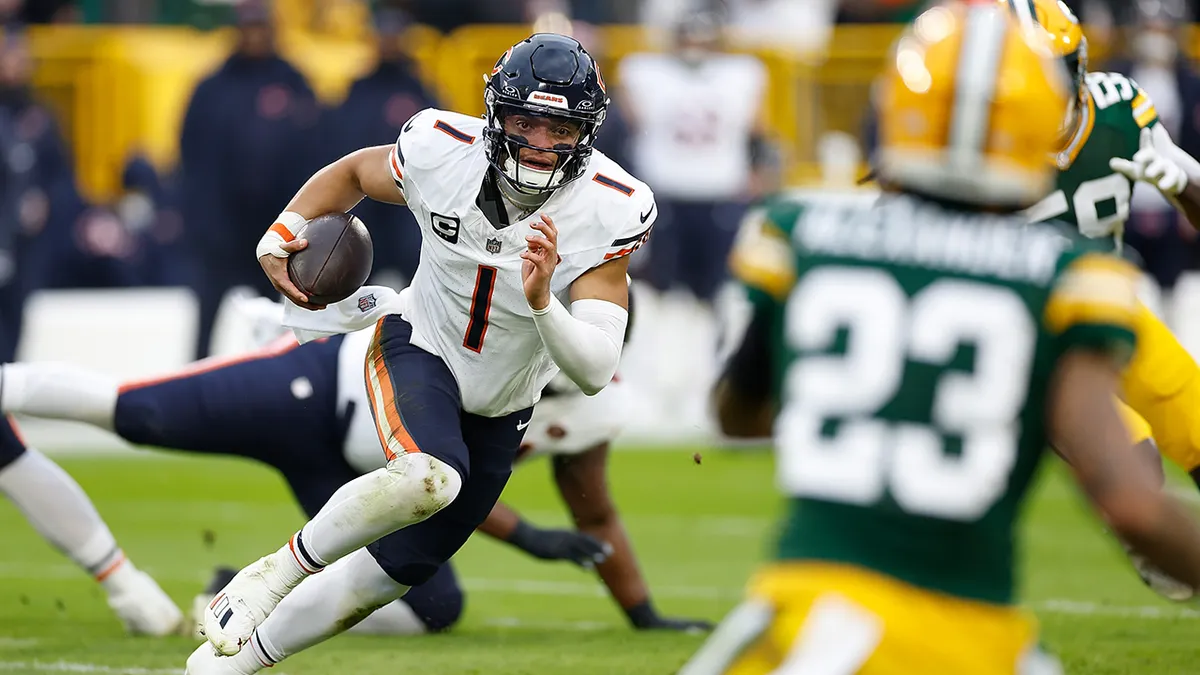 NFL News: Pittsburgh Steelers’ Bold Move, Justin Fields Reshapes Playbook And Team’s Future