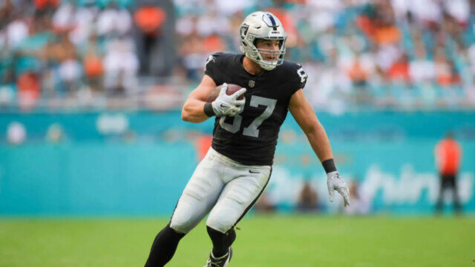 NFL News: Las Vegas Raiders’ Michael Mayer Poised for Breakout 2024 Season with Dynamic Duo Strategy Featuring Brock Bowers