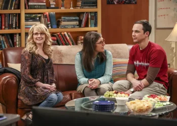 Big Bang Theory Star Mayim Bialik Questions Disney's 'Frozen' Feminism and Character Designs