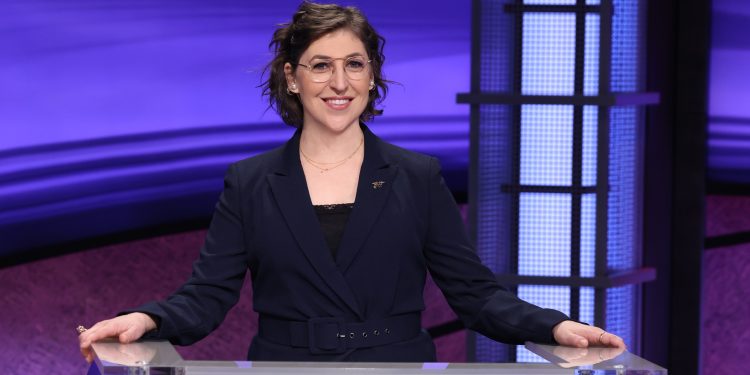 From Science to Stardom: How Mayim Bialik's Return to 'The Big Bang Theory' Saved Her Career and Health Insurance