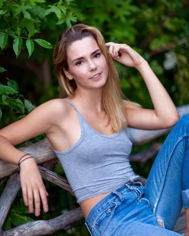 Siena Bjornerud's Age, Bio, Acting and Music Career, Family, Net Worth