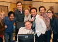 When Simon Helberg Met Stephen Hawking: A Behind-the-Scenes Story from 'The Big Bang Theory'