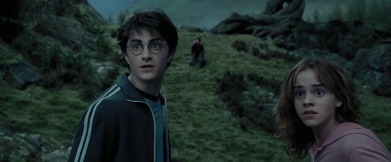 Daniel Radcliffe Reveals He Accidentally Destroyed 80 Harry Potter Wands—Here’s How It Happened