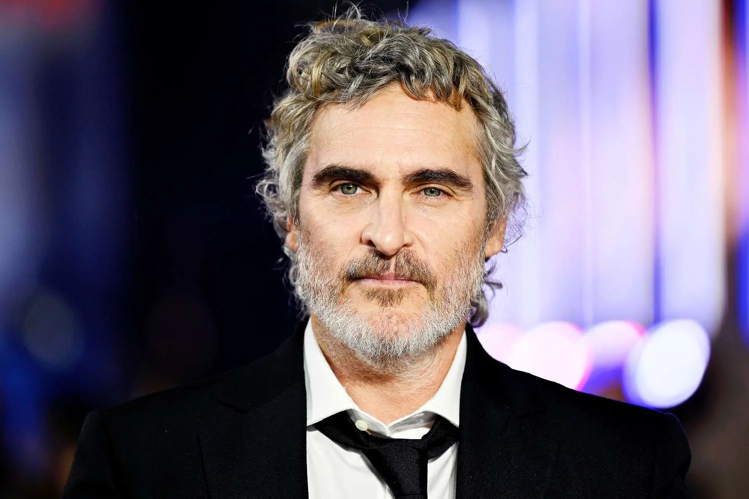 Joaquin Phoenix Stirs Drama with Surprise Exit from New Film, Risks ‘Joker 2’ Oscar Buzz