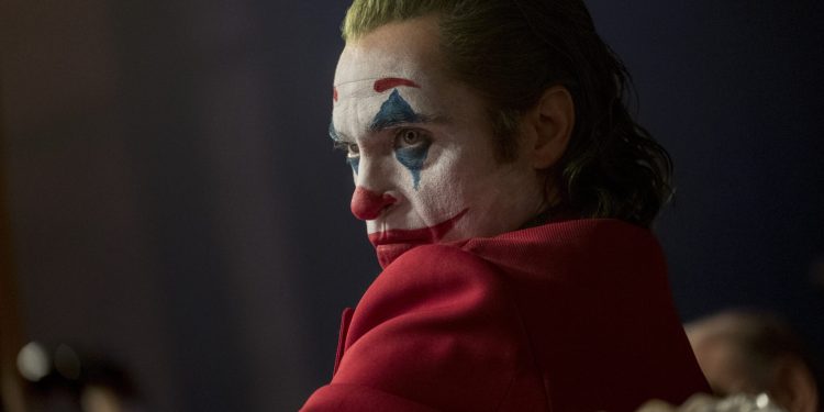 Joaquin Phoenix Stirs Drama with Surprise Exit from New Film, Risks 'Joker 2' Oscar Buzz